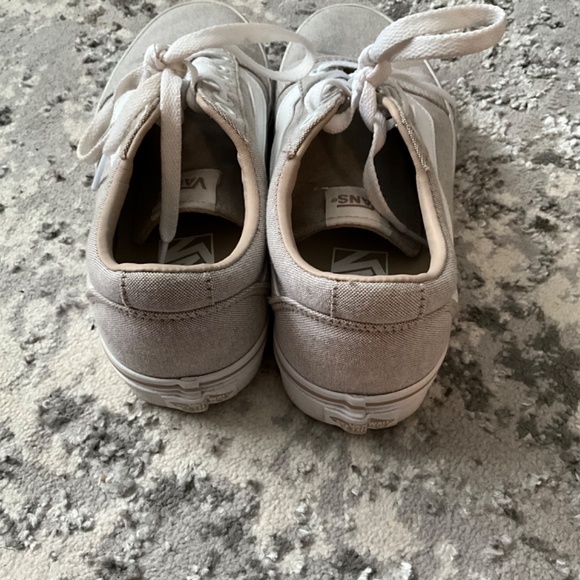 Vans shoes - Picture 3 of 3